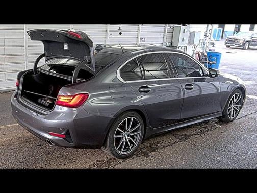 2019 BMW 330 330i