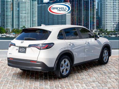 2025 Honda HR-V LX