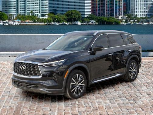 2023 INFINITI QX60 SENSORY