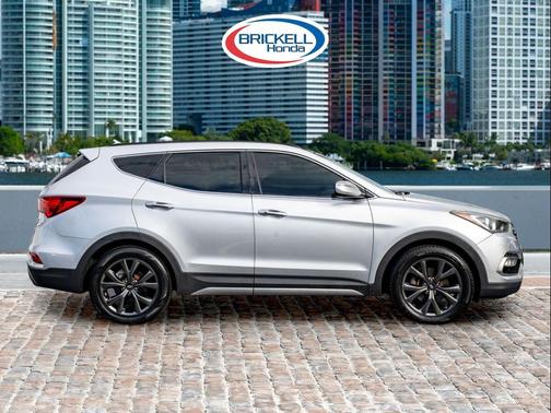 2018 Hyundai Santa Fe Sport 2.0L Turbo Ultimate