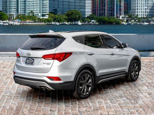 2018 Hyundai Santa Fe Sport 2.0L Turbo Ultimate