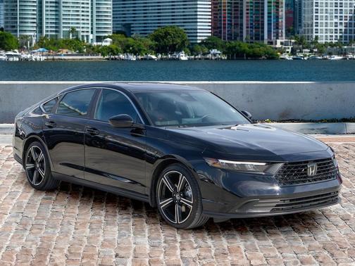 2025 Honda Accord Hybrid Base