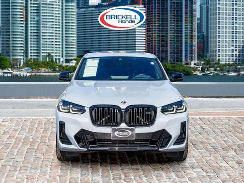 2023 BMW X4 M40i
