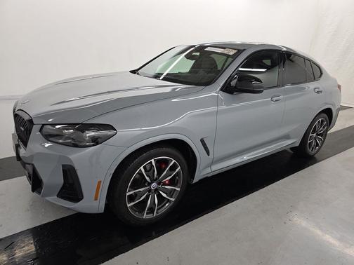 2023 BMW X4 M40i
