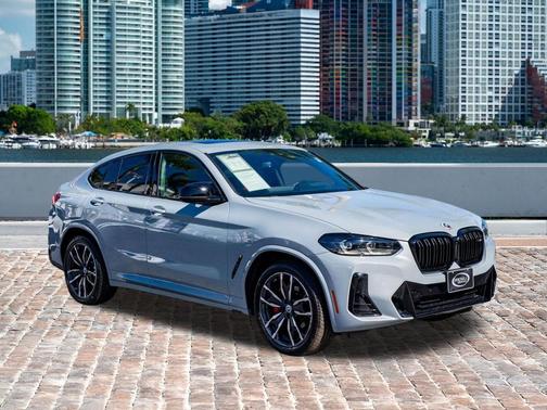 2023 BMW X4 M40i