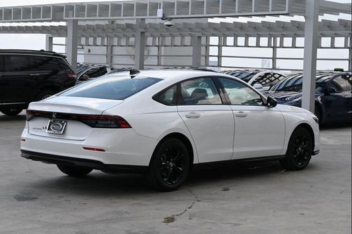 2025 Honda Accord Sport SE 1.5T