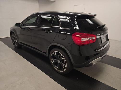 2020 Mercedes-Benz GLA 250 Base