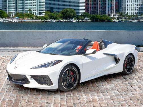2023 Chevrolet Corvette Stingray w/2LT