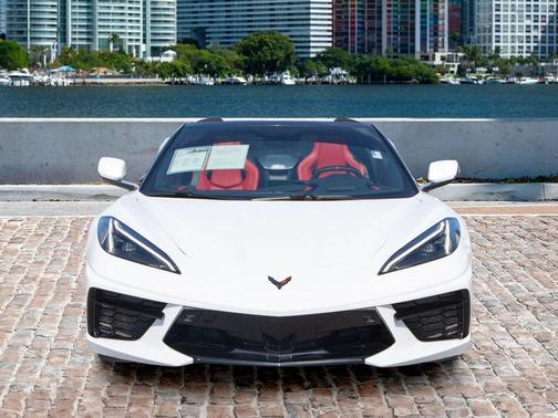 2023 Chevrolet Corvette Stingray w/2LT