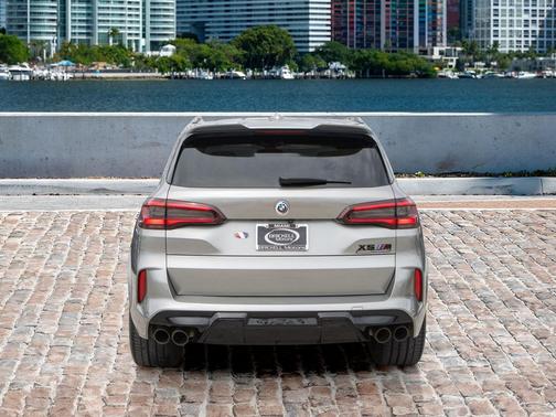 2022 BMW X5 M Base