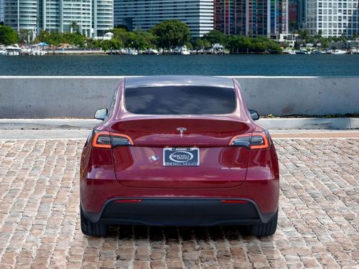 2020 Tesla Model Y Long Range Dual Motor All-Wheel Drive