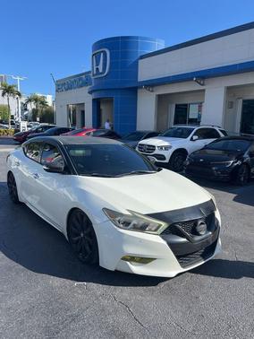 2017 Nissan Maxima 3.5 SR