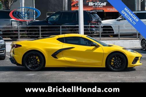2025 Chevrolet Corvette Stingray w/2LT