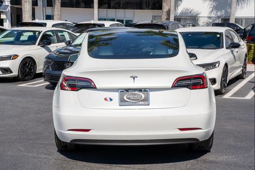 2020 Tesla Model 3 Standard Range Plus