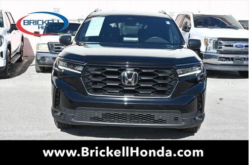 2023 Honda Pilot AWD Sport