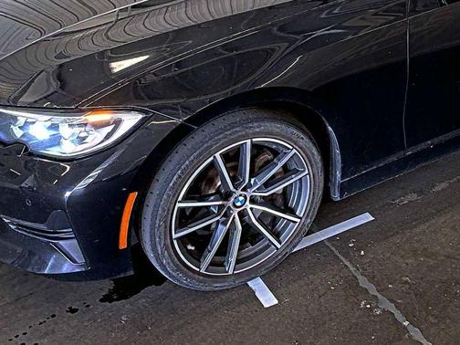 2019 BMW 330 xDrive