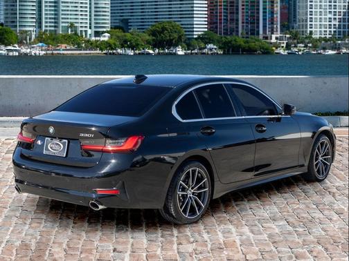 2019 BMW 330 xDrive