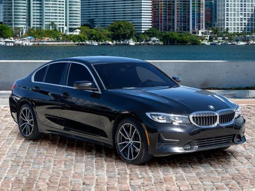 2019 BMW 330 xDrive