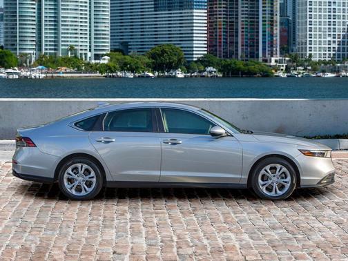 2024 Honda Accord LX 1.5T