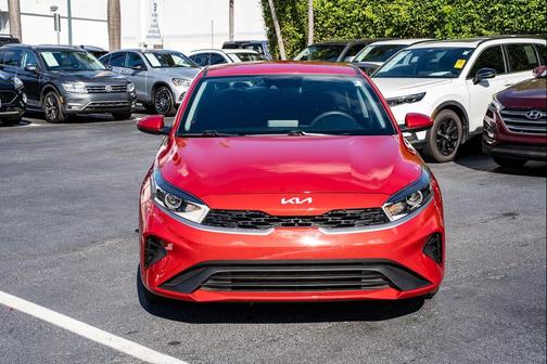 2023 Kia Forte LXS