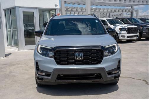 2023 Honda Passport AWD Elite