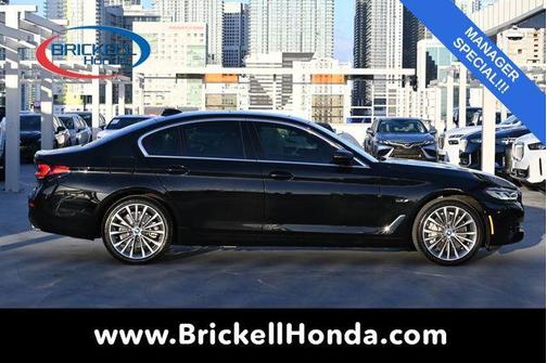 2022 BMW 530e Base