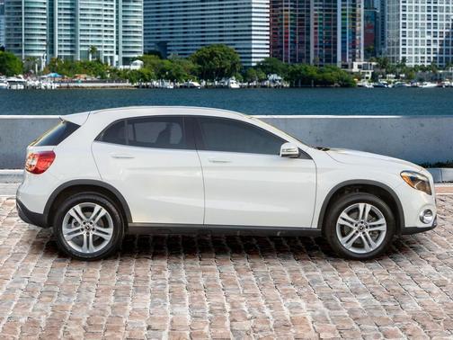 2020 Mercedes-Benz GLA 250 Base