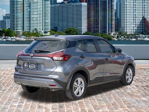 2023 Nissan Kicks S