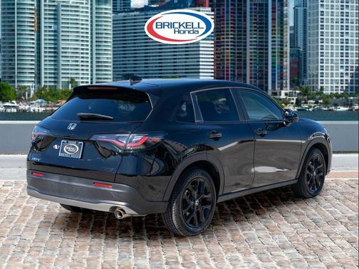 2023 Honda HR-V 2WD Sport