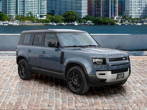 2022 Land Rover Defender 110 SE