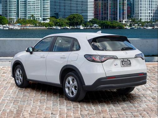 2024 Honda HR-V LX