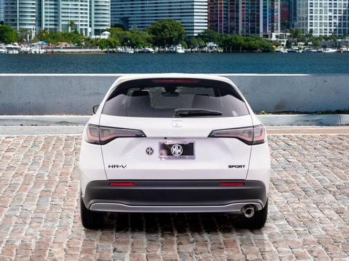 2025 Honda HR-V 2WD Sport