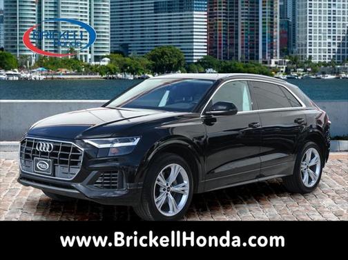 2022 Audi Q8 55 Premium