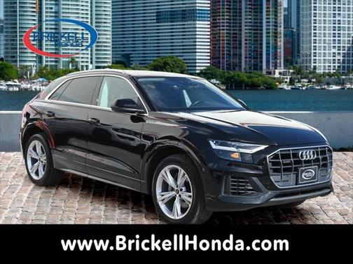 2022 Audi Q8 55 Premium