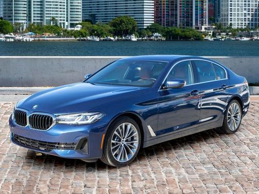 2023 BMW 530 i