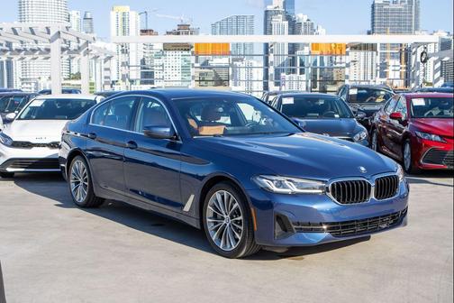 2023 BMW 530 i