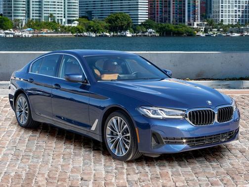 2023 BMW 530 i