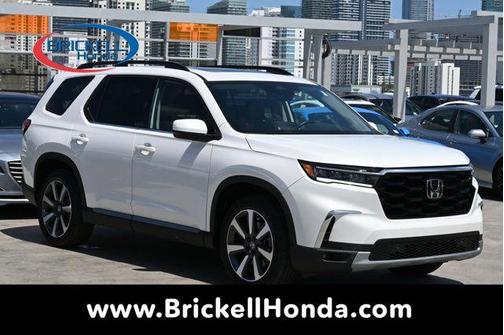 2024 Honda Pilot Touring 8-Passenger