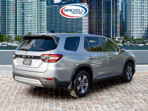 2023 Honda Pilot 2WD EX-L 8 Passenger