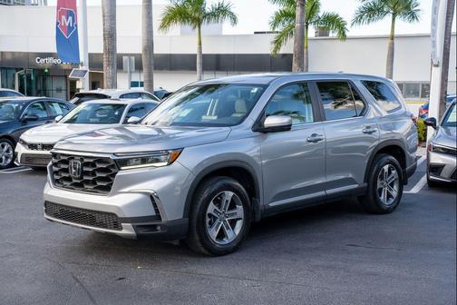 2023 Honda Pilot 2WD EX-L 8 Passenger