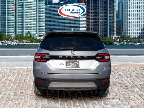 2023 Honda Pilot 2WD EX-L 8 Passenger