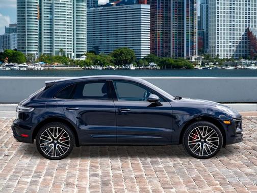 Blue 2022 Porsche Macan Macan