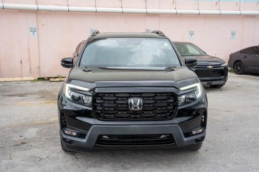 Crystal Black Pearl 2023 Honda Passport