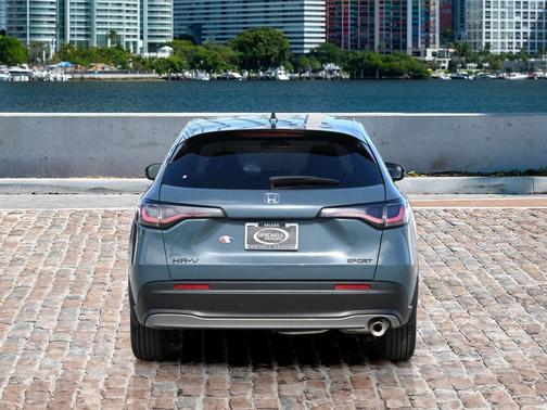 2026 Honda HR-V 2WD Sport