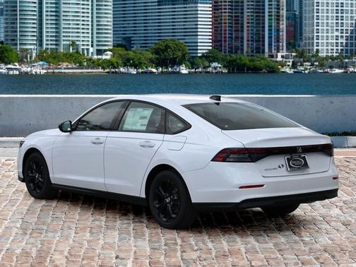 2025 Honda Accord Sport SE 1.5T