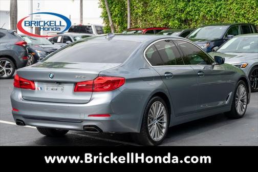 2019 BMW 540 540i