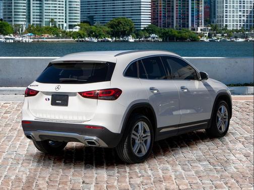 2022 Mercedes-Benz GLA 250 Base