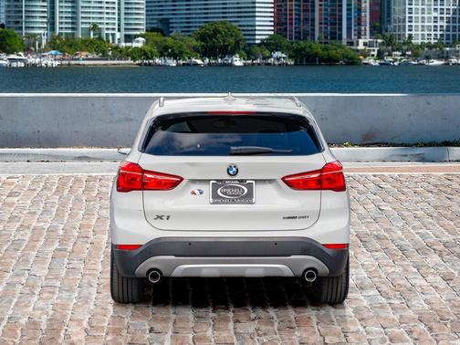 2019 BMW X1 sDrive28i