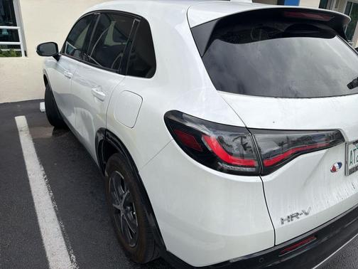 2023 Honda HR-V EX-L