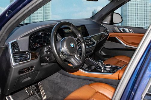 2023 BMW X5 M50i